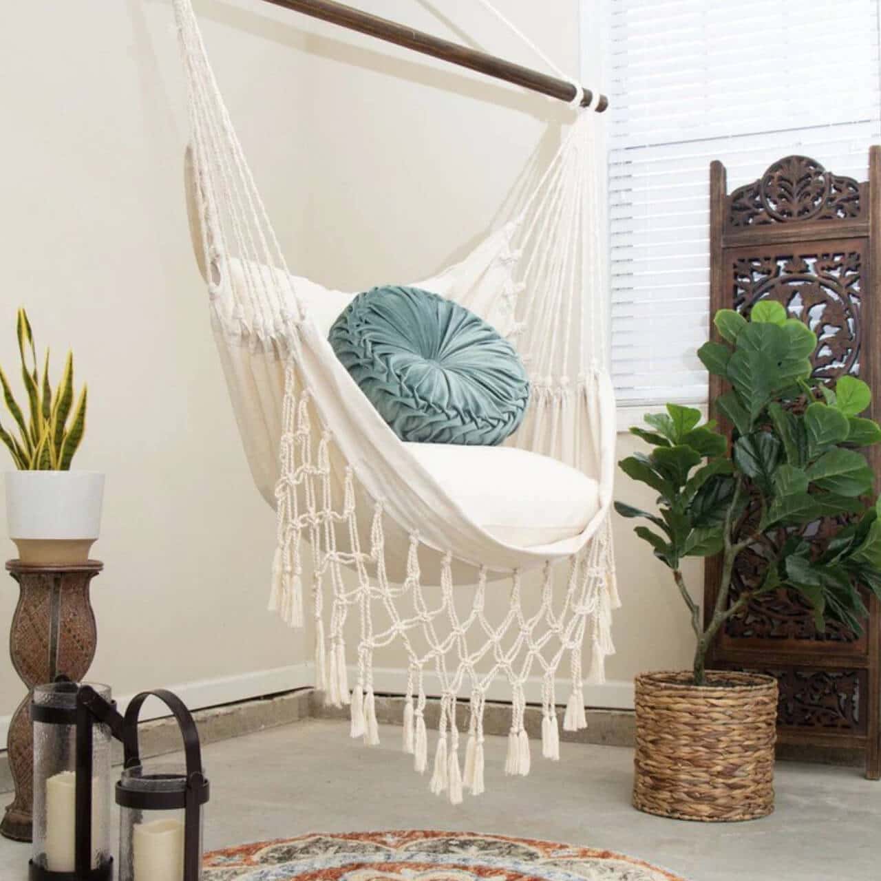 https://cdn.shopify.com/s/files/1/0599/8821/3889/files/916036f5-Hammock-Chair.jpg?v=1768538463